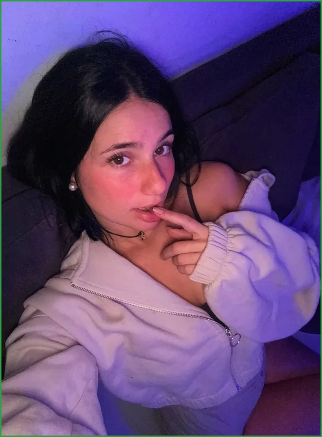 Free OnlyFans top rated Chloe Punta Gorda Florida