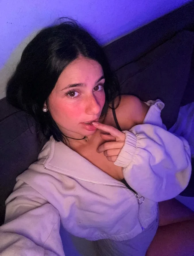 Top rated OnlyFans Chloe near DeKalb, Illinois
