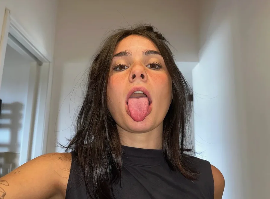 Top rated OnlyFans Chloe near Normal, Illinois