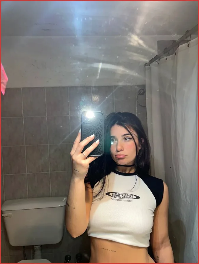 Top rated OnlyFans Chloe near Round Lake Beach village, Illinois