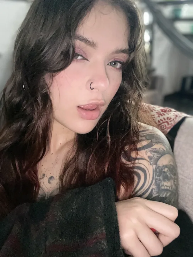 Free OnlyFans Emily featured in Fort Madison, Iowa