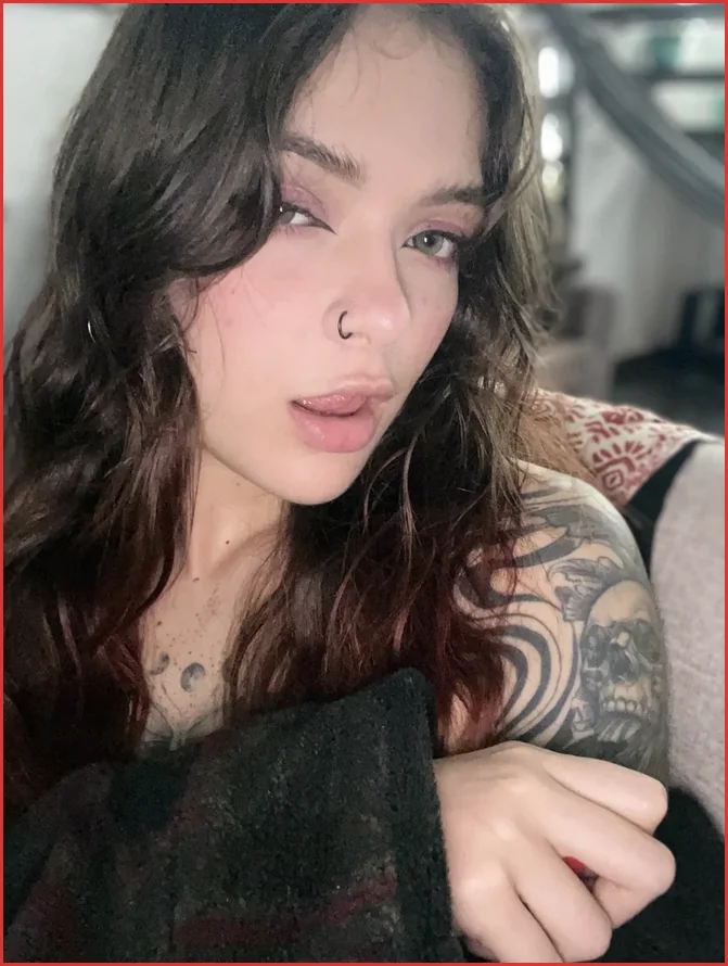 Best OnlyFans girl Emily West Springfield Town MA