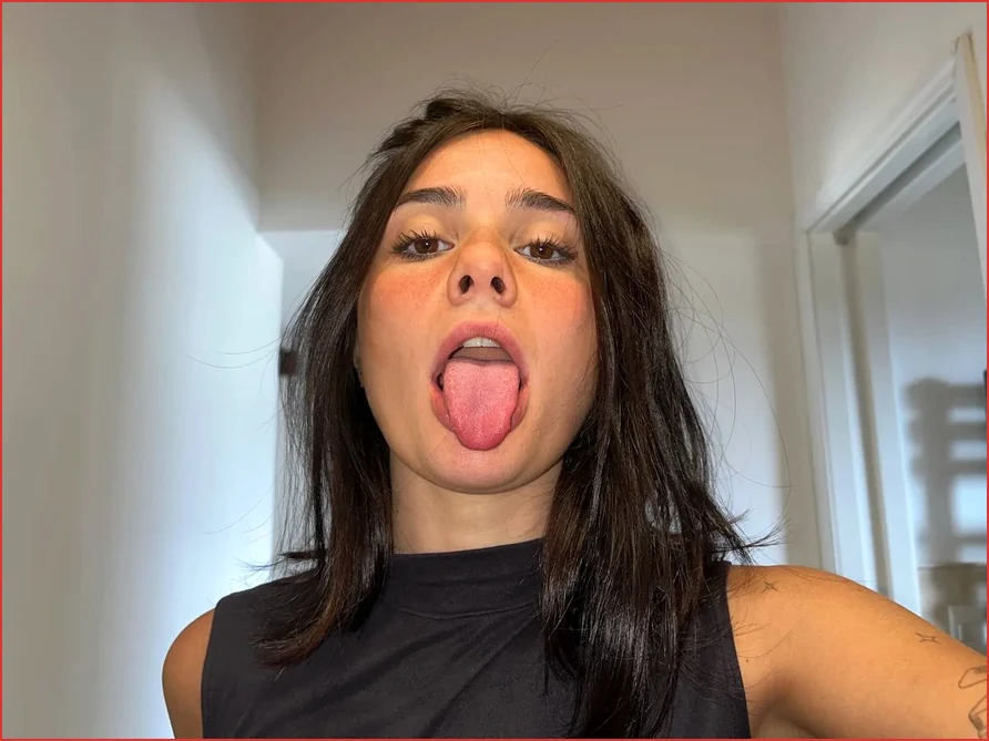 Top rated OnlyFans Chloe near Muskegon Heights, Michigan