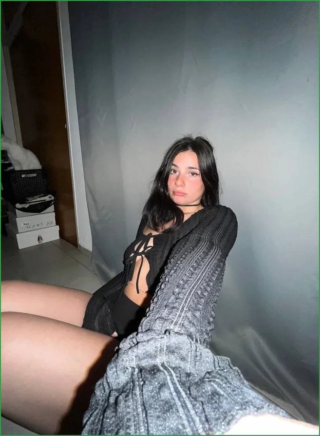 Best OnlyFans girl Chloe Pearl MS