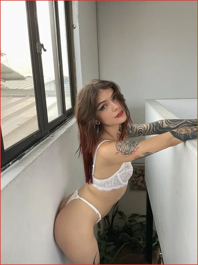 Free OnlyFans top rated Emily Grain Valley Missouri
