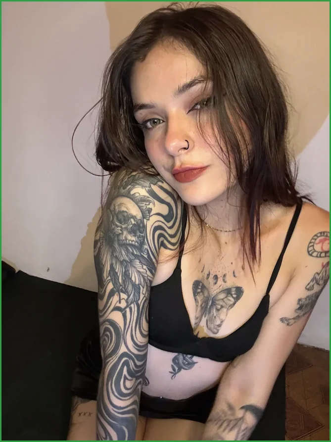 Emily, top free OnlyFans model in Matawan borough NJ