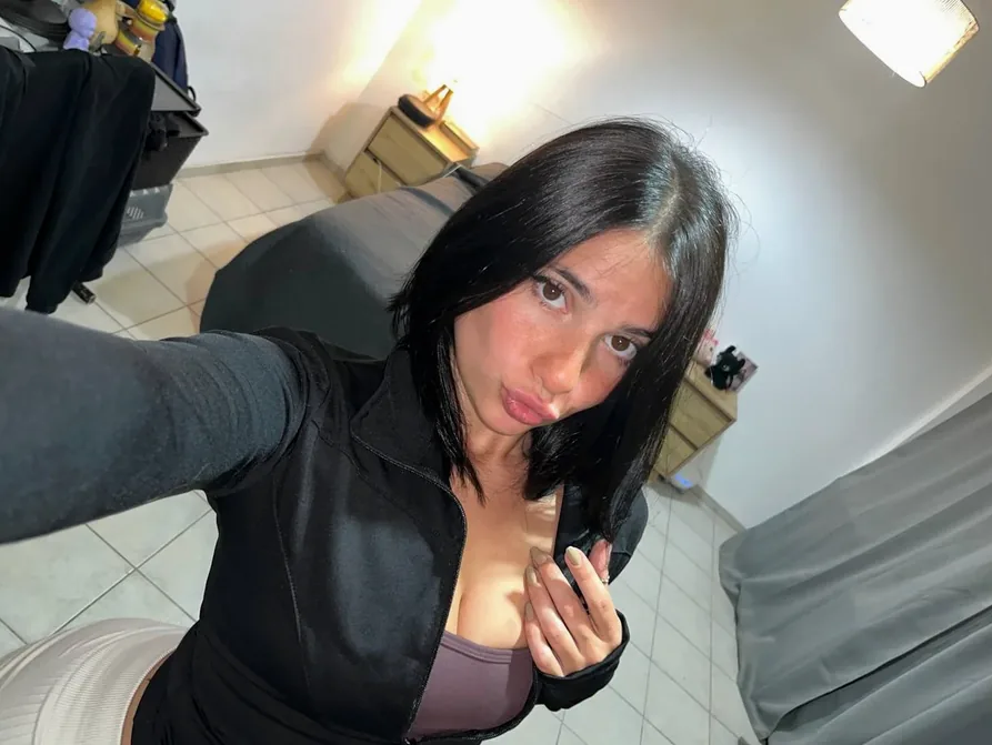 Bartlett village best free OnlyFans model Chloe