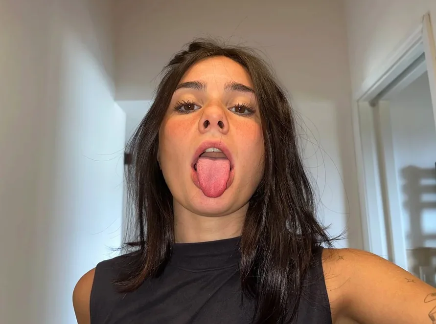 Chloe, top free OnlyFans model in North Tonawanda NY