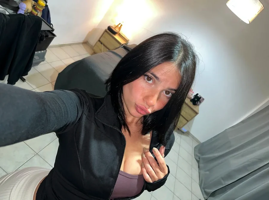 Best OnlyFans girl Chloe Leland NC