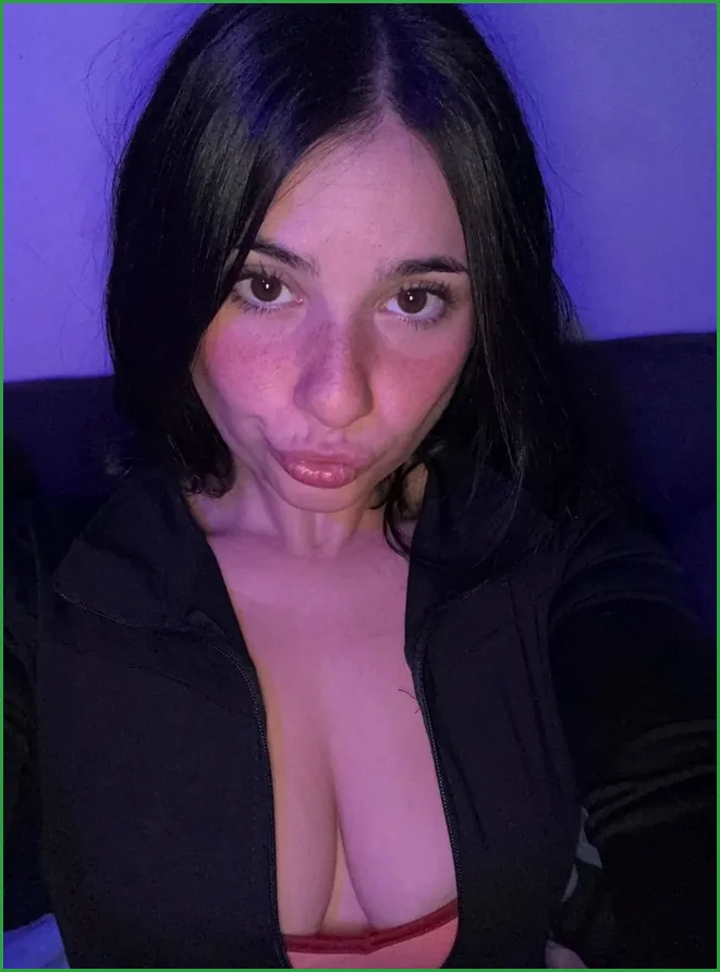 Chloe best OnlyFans US creator Grove City borough OH