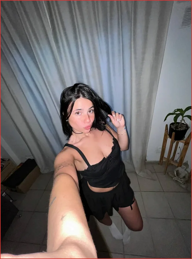 Chloe, top free OnlyFans model in Lorain OH