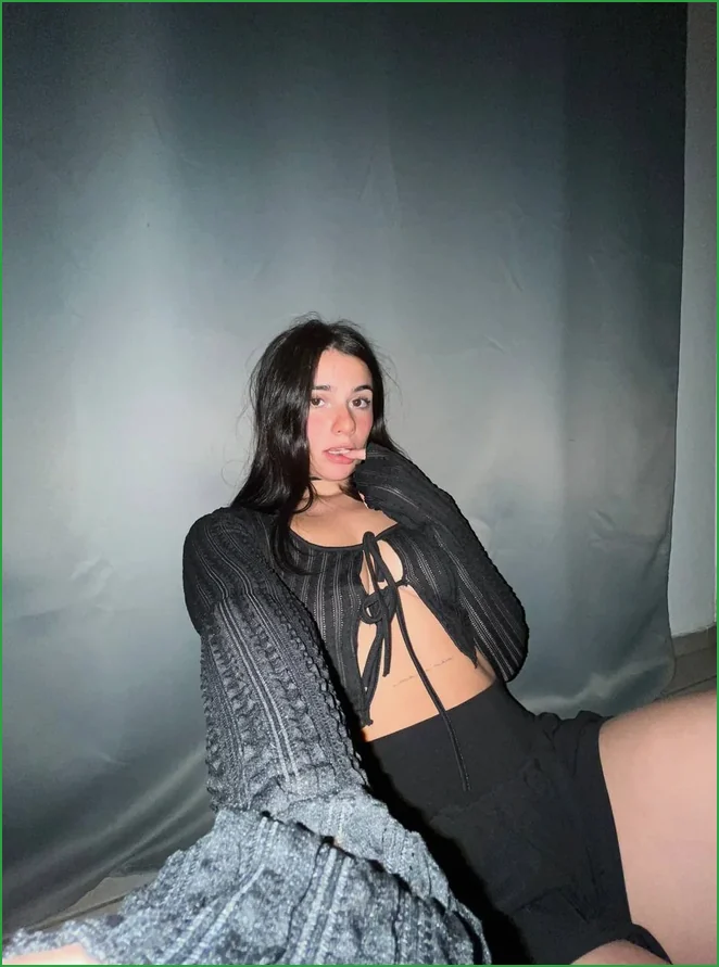 Chloe, top free OnlyFans model in Corvallis OR