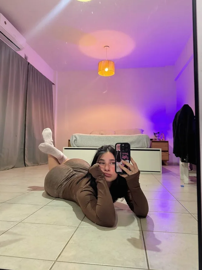 Best OnlyFans girl Chloe McMinnville OR