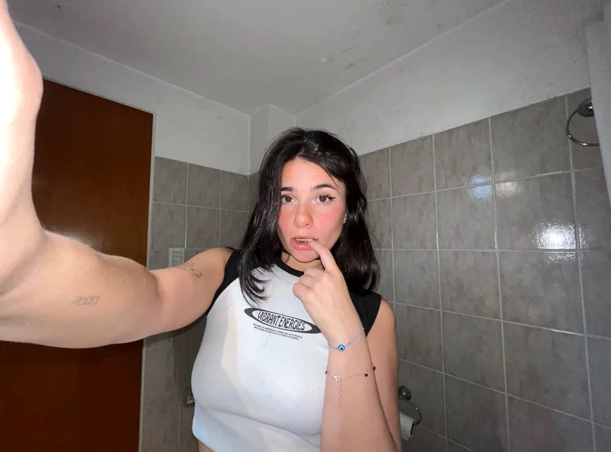 Best OnlyFans girl Chloe West Mifflin borough PA