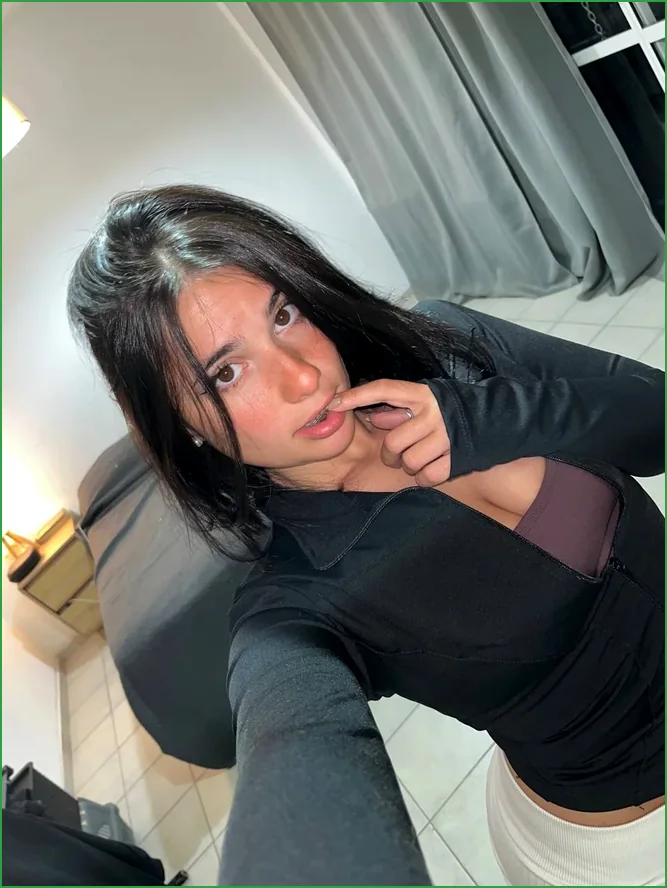 Free OnlyFans top rated Chloe Lenoir City Tennessee