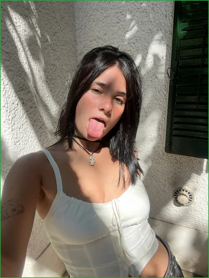 Free OnlyFans Chloe featured in River Oaks, Texas