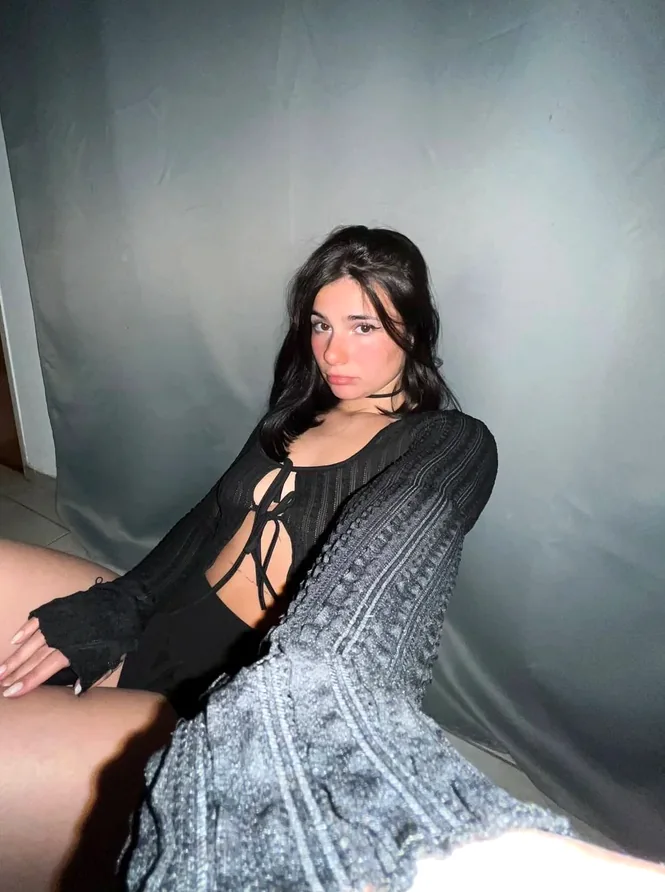 Chloe, top free OnlyFans model in Warrenton VA