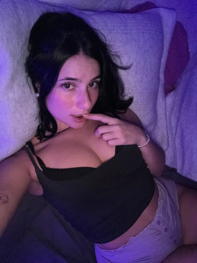 Free OnlyFans Chloe featured in Stevens Point, Wisconsin